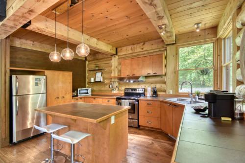 Cuisine chalet la Mancellière